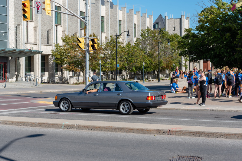Illustration for article titled Pics from the Curbside: Labour Day Weekend